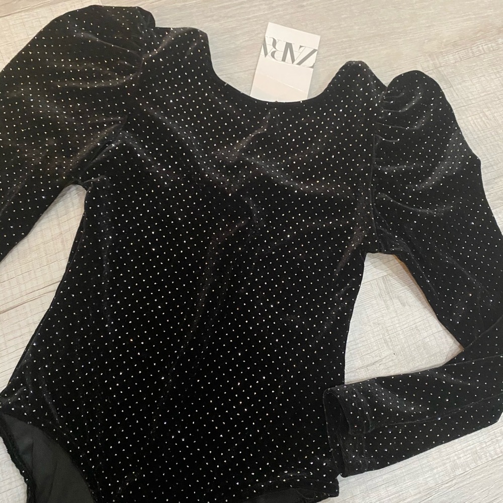 Zara Amazing Girls Velour sparkly bodysuit. Size 10 NWT